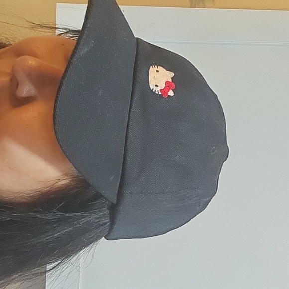 Hello Kitty Accessories - Hello Kitty Cap